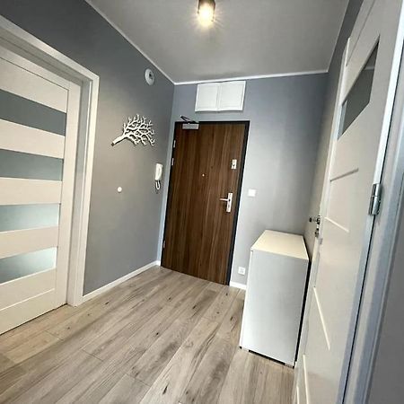 New Apartment - Near Sky Tower - 4 People - New Building - Lift Wrocław Eksteriør billede